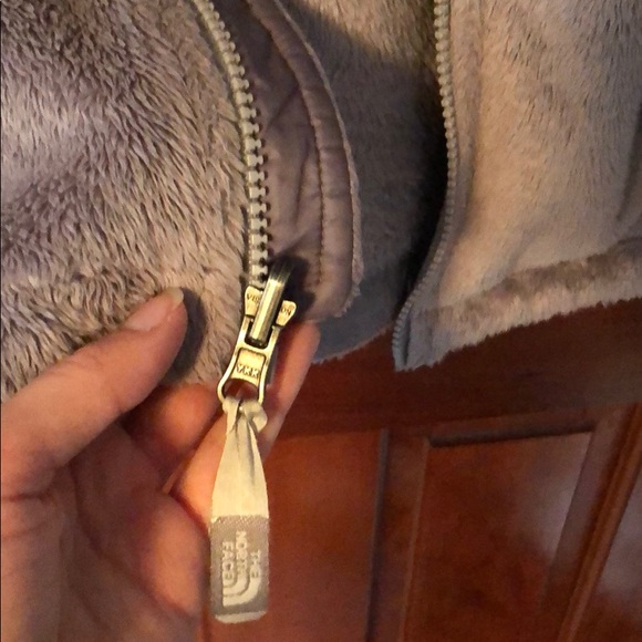NorthFace Women’s Fuzzy Inside and Outside Jacket - Picture 4 of 7